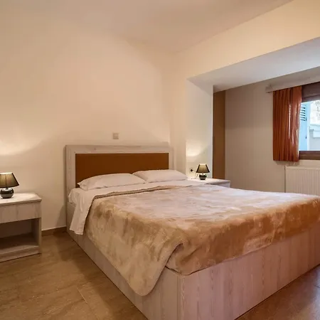Apartment With One Bedroom In Kaloniktis-rethymno, With Pool Access An *